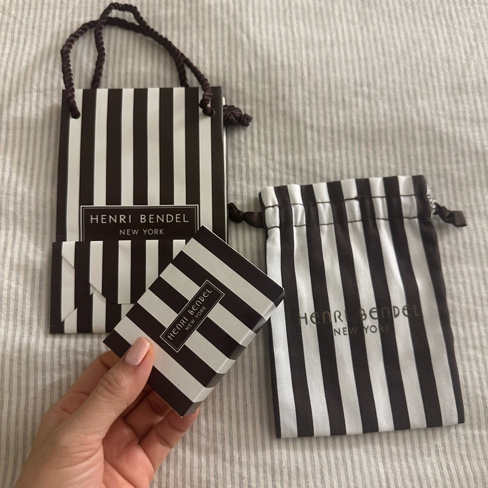 Henri Bendel